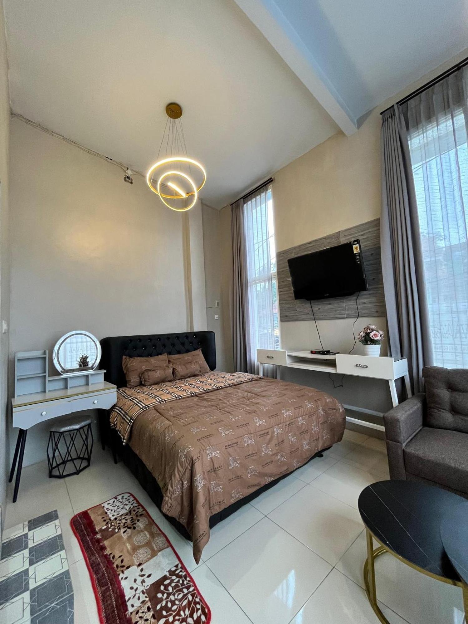 Java Hostel Tumpak Sewu Sidomukti Exterior foto